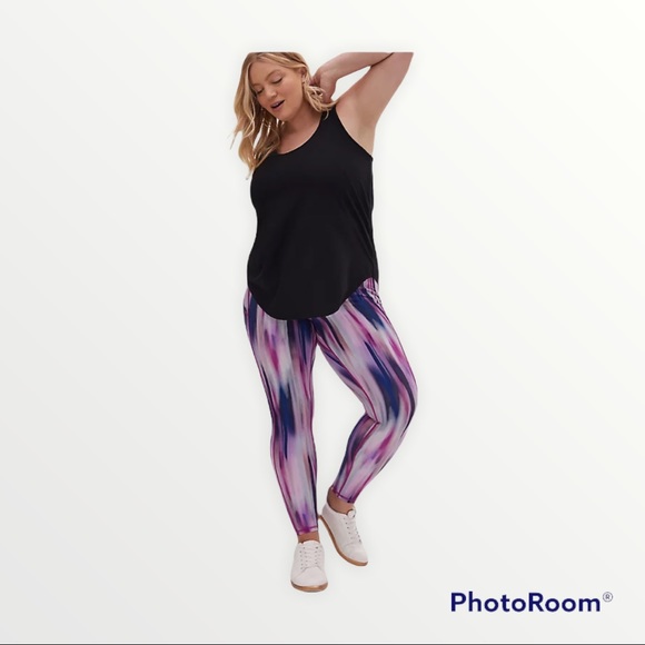torrid Pants - TORRID Multi Watercolor Stripe Wicking Active Legging. w/ Pocket, Size 3/3X